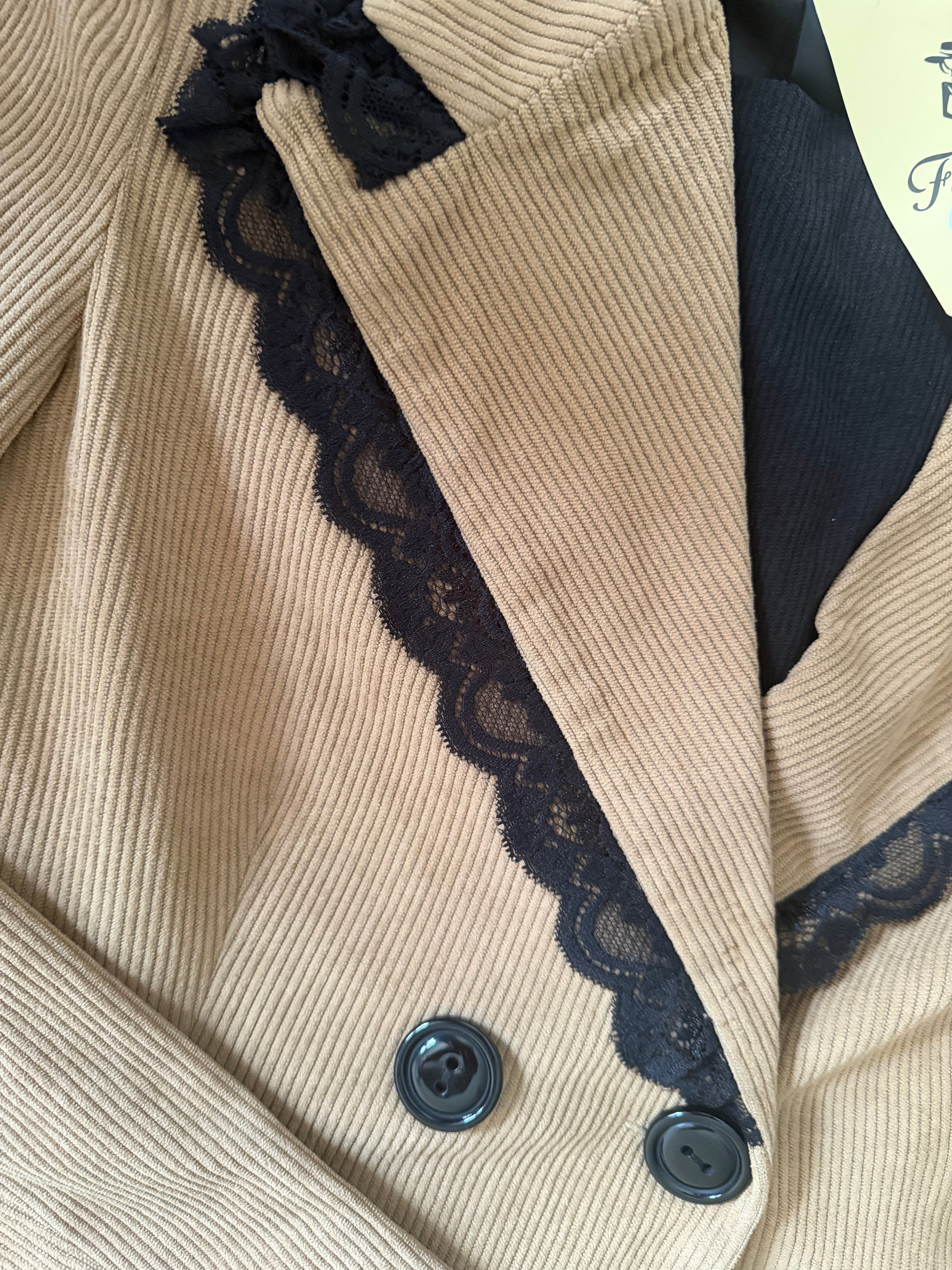 Suit Signature
