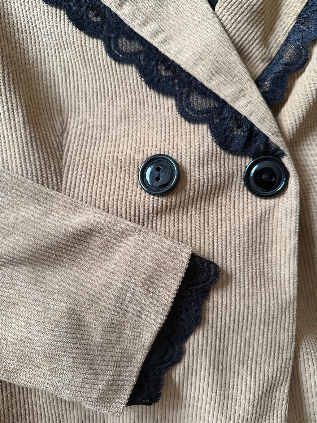 Suit Signature
